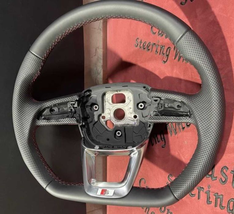 Оригинален волан за Mercedes AMG с пера за управление за