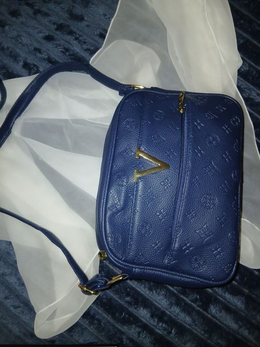 Дамски чанти,леки,удобни,размер 35 см/25 см/10см