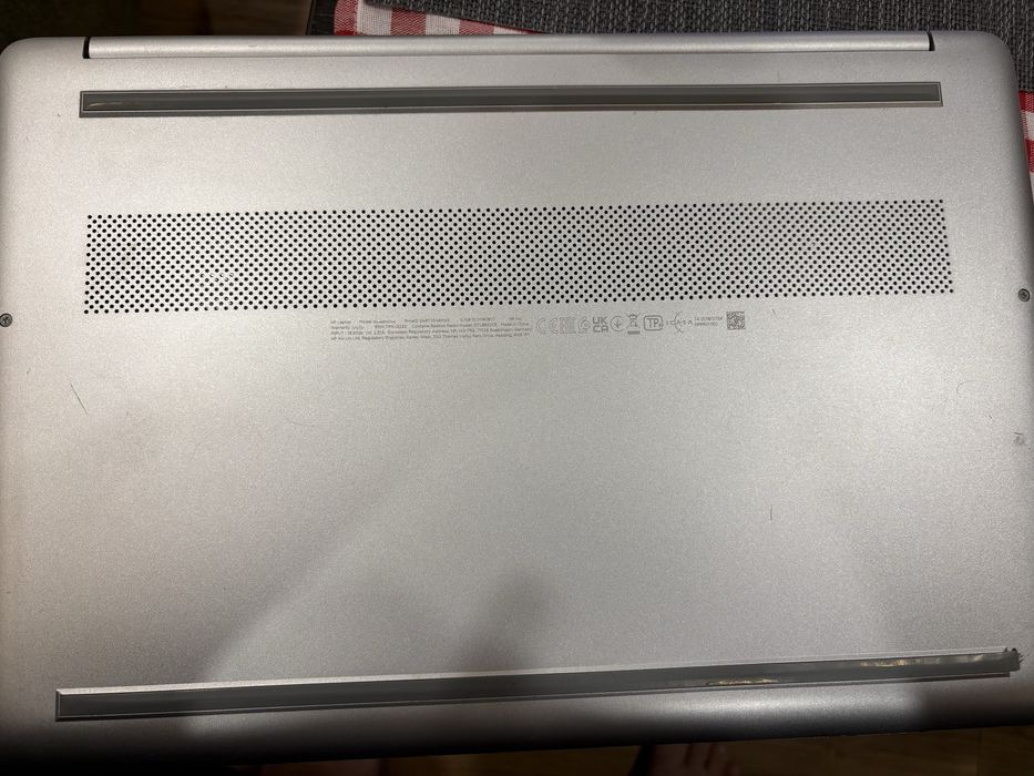 Laptop Hp 15s-eq2027nq