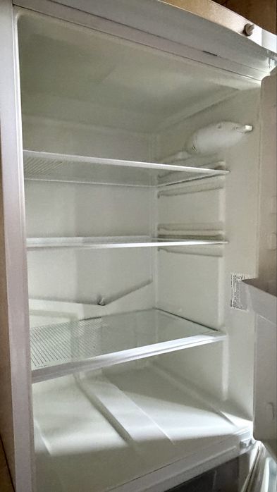 холодильник INDESIT