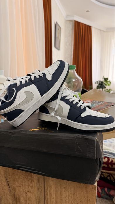 Nike Air Jordan 1 Low цвет Midnight