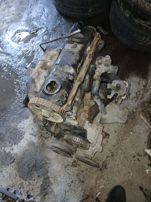 Продам запчасти на ауди 80