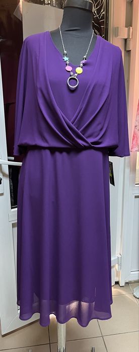Rochie matase noua  Polonia 48-50
