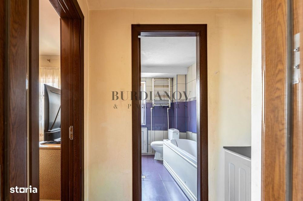 Apartament cu 4 camere - Calea Călărașilor - Metrou Piața Muncii