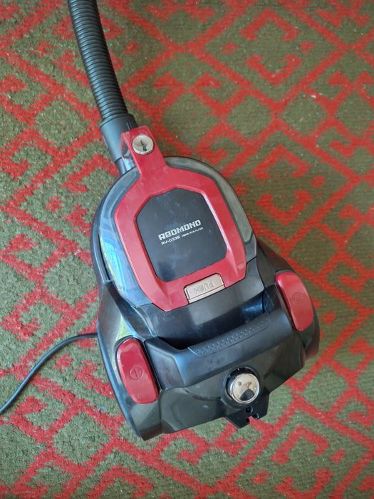 Plisos sotiladi redmond