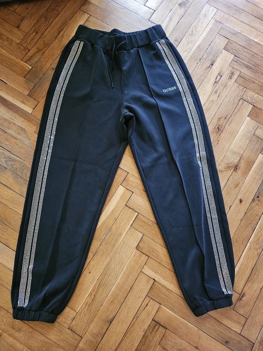 Долнище на guess