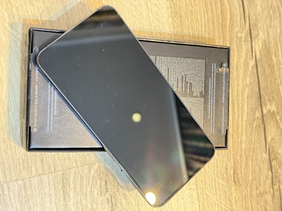 Продам samsung S23+