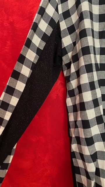 camasa eleganta alb cu negru marime 40