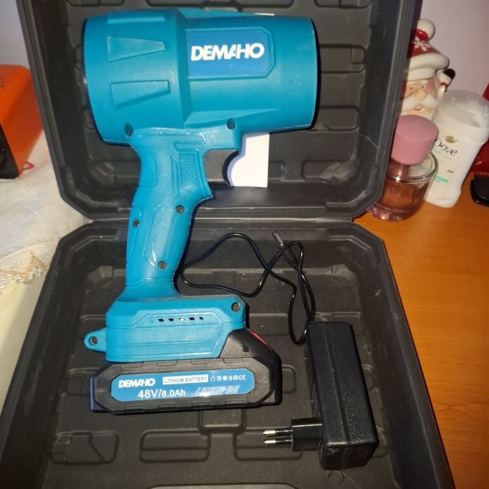 Suflanta Portabila Demaho 48V, 8Ah, noua
