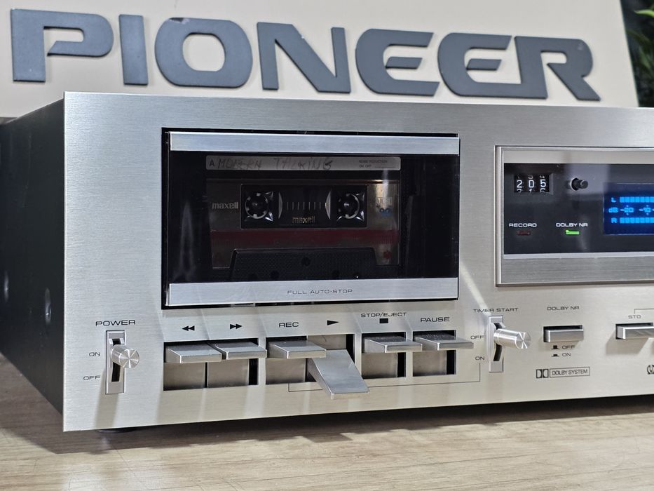 Casetofon deck PIONEER CT-F600, blue edition,  silver, impecabil, servisat , made in Japan