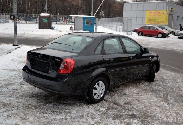 Жентра шевралет без люк срочно  сотилади