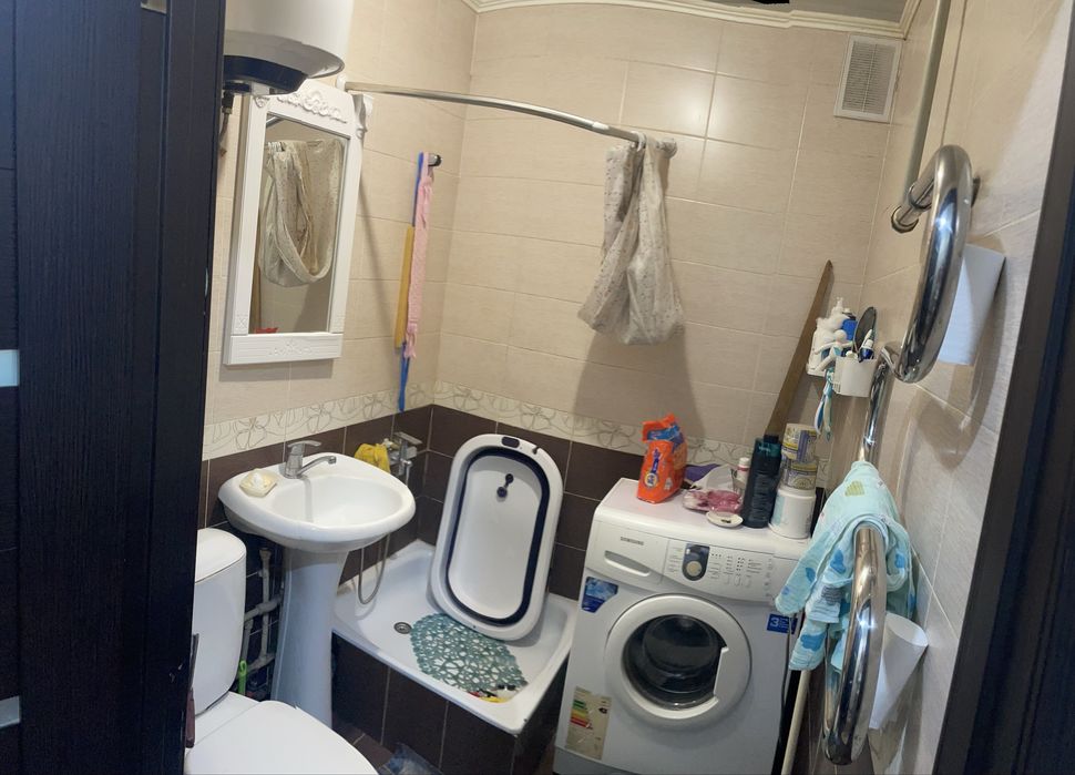 Продам 3 комнатную квартиру