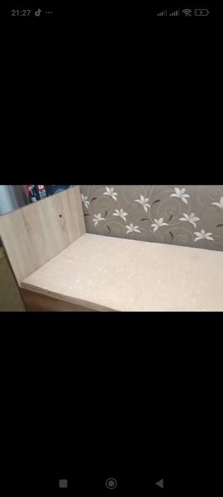 Продам односпальную кровать