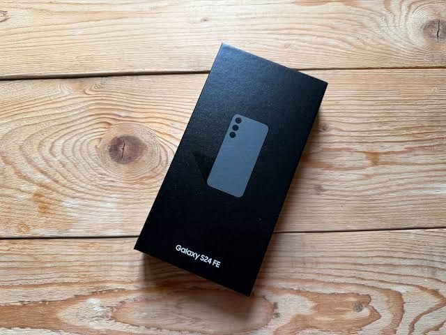 Samsung s24 fe (8/256GB)