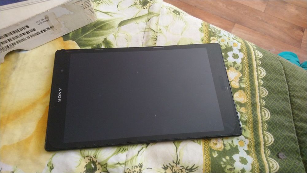Продам планшет sony Xperia z 3 Tablet Compact