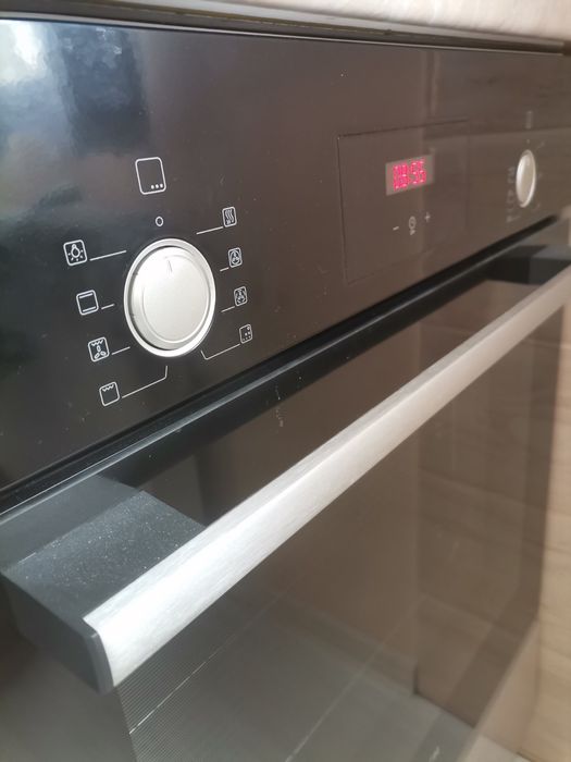 Фурна за вграждане BOSCH HBF 153EBO