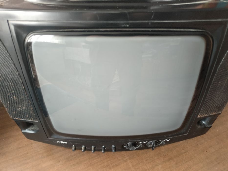Продам телевизор на зап части