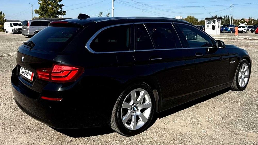 BMW Seria 5 2011 — imagine 5