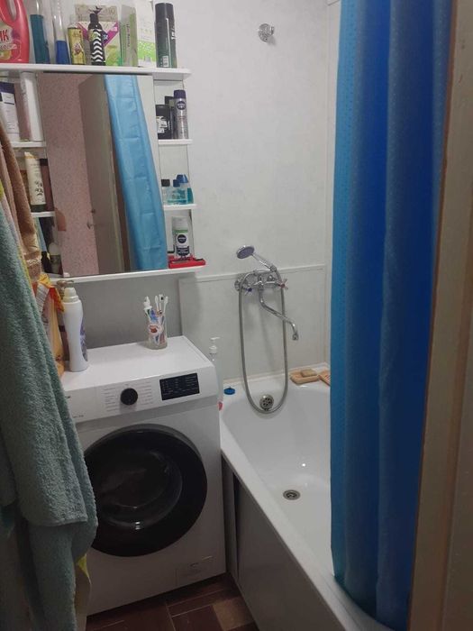 Продам 3х комнатную квартипу