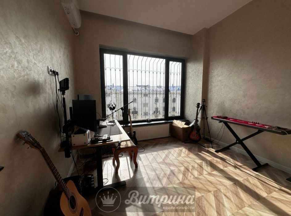 Продаётся отличная квартира с личной терассой