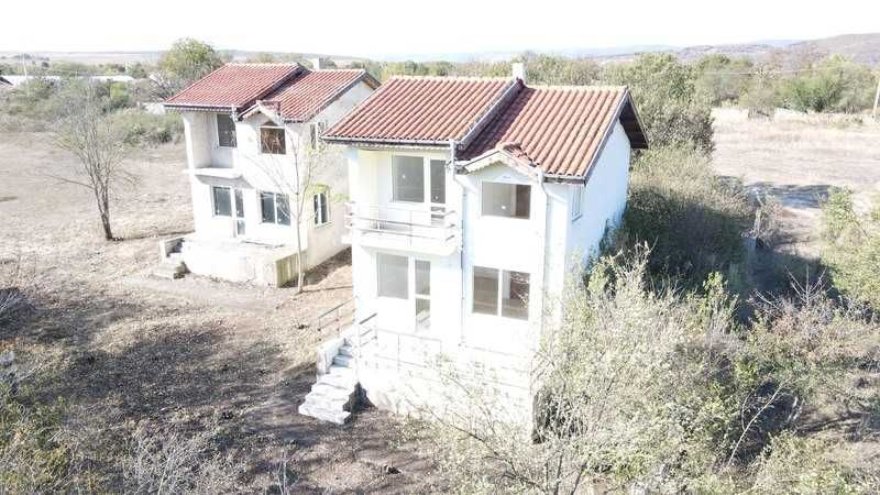 Продава се Къща в с. Конево, Област Шумен - 226 кв.м за 221 €/кв.м - Снимка #2