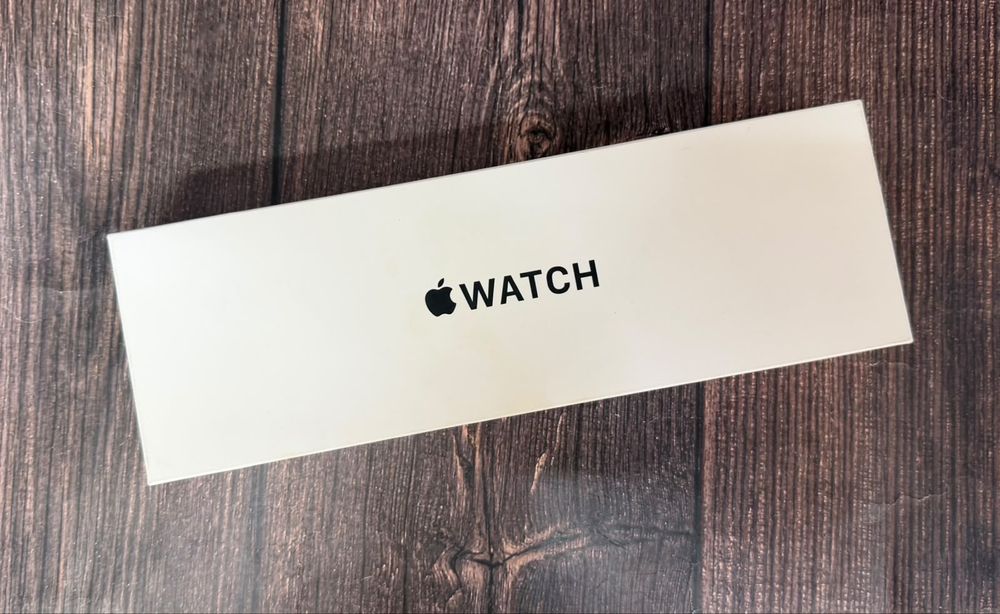 Новые запакованные Apple Watch Se 3 40mm,год гарантии (эпл вотч)