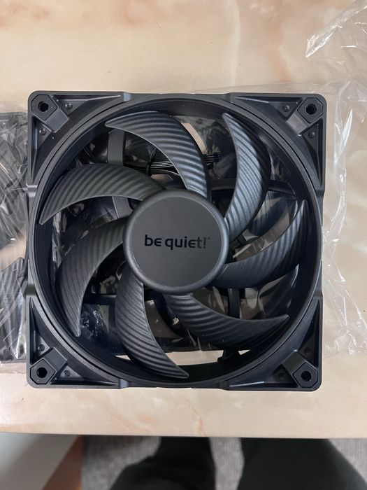 3x Be Quiet! Silent Wings 4 Pro high speed 140mm