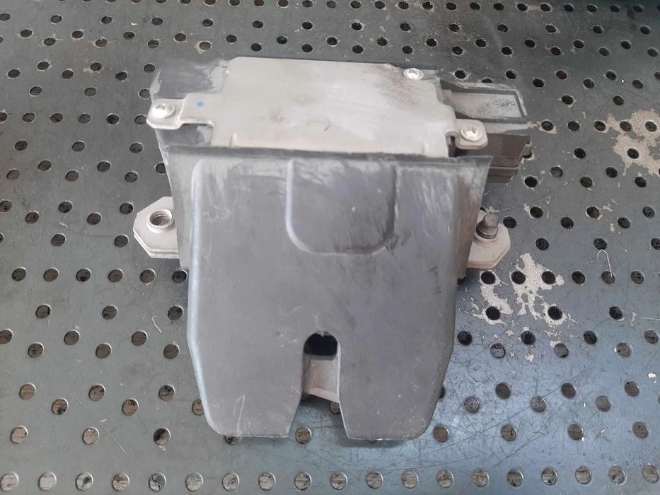 broasca haion ford c-max 3m51-r442a66-ca