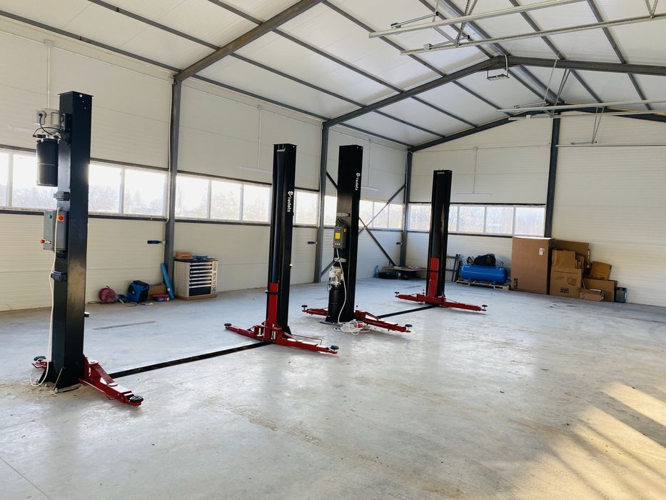 Hala / elevator de inchiriat