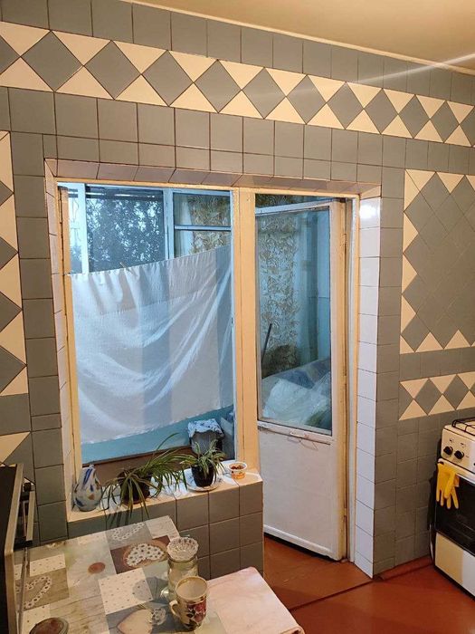 Сергели 3 да, квартира 4 хона сотилади