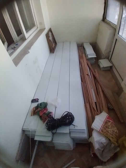 Plastik rekalar sotiladi. Narxi 500 ming so'm1 mln. Kelishamiz