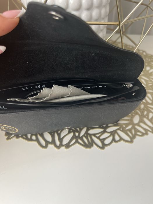 Срънчеви очила Ray ban RB4147