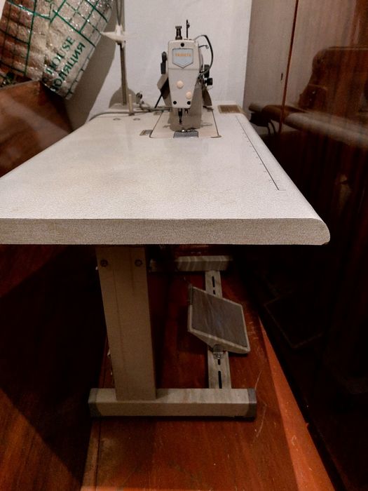 Швейная импортная машинка