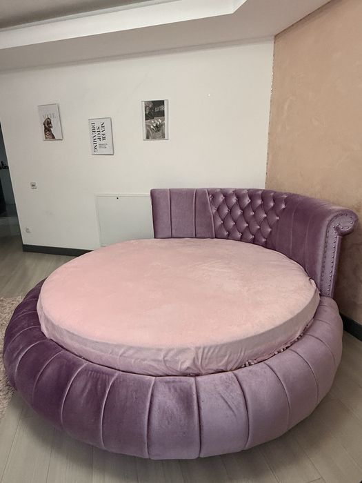 Pat de Lux de vanzare