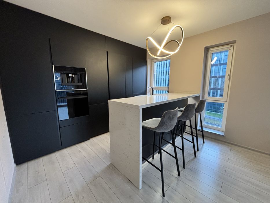 Apartament 2 camere tip Studio Coresi Avantgarden