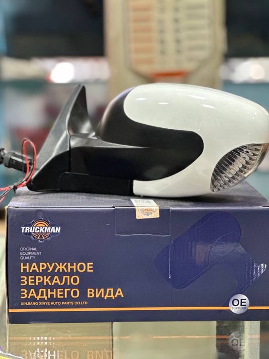 Зеркало заднего вида с паваротником 2107