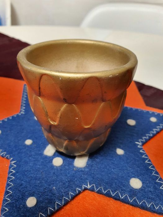 Mini ghivece aurii de Craciun