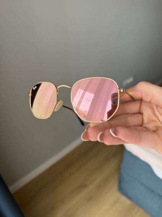 Нови Очила RAY-BAN с розов оттенък