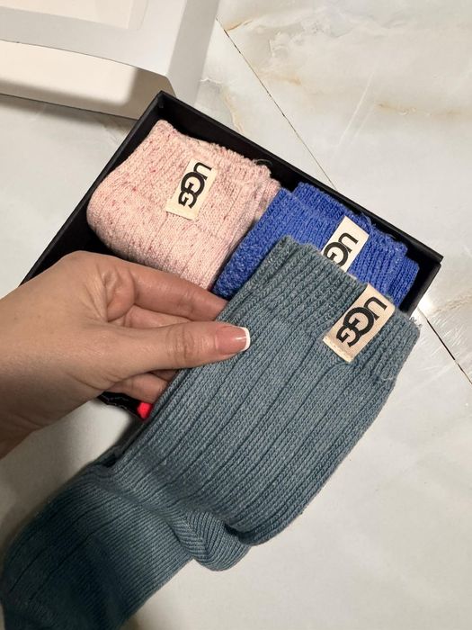 Зимен сет - чорапи UGGS