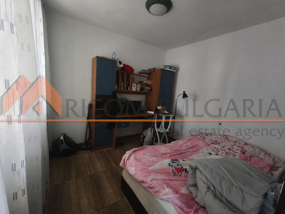 Къща в Варна, област-м-т Ален Мак площ 64