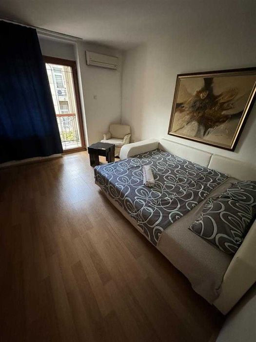 Дава се под наем Тристаен апартамент в Пловдив, Южен - 89 кв.м за 433.5 € - Снимка #3