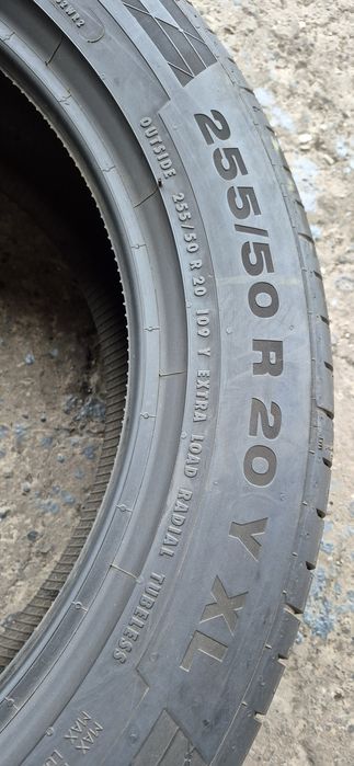 2 anvelope vara ca noi Continental 255/50/20.Pretul este pe bucata.