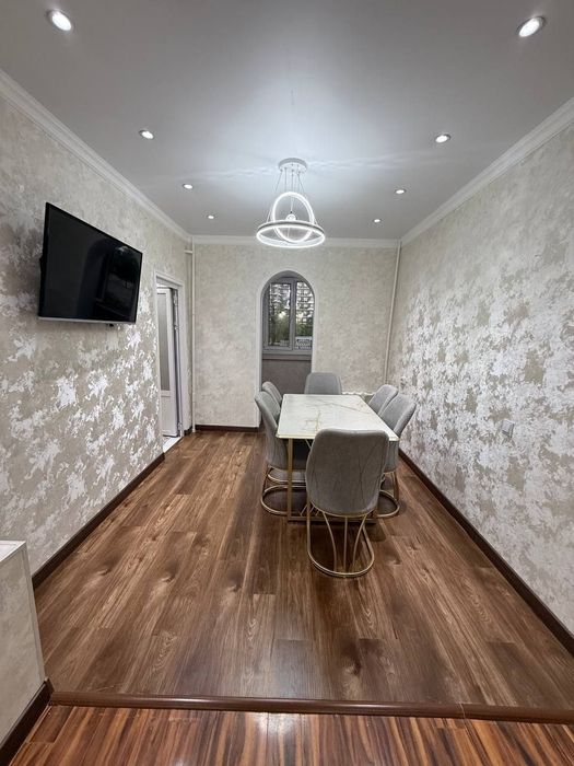 Юнусабод-16 продаётся квартира 3/2/9