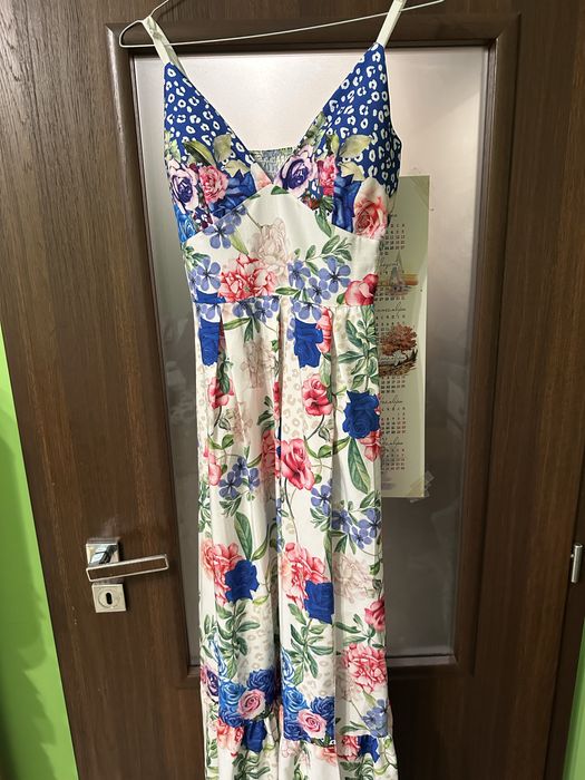 Дамски рокли без забележки