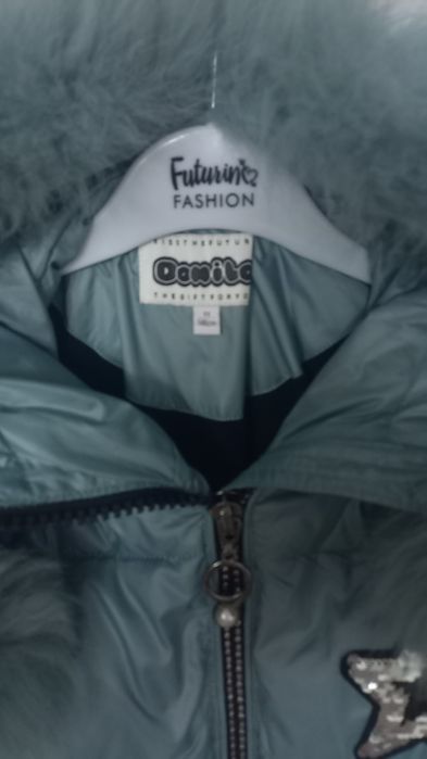 Продаётся куртка. Цена 15000