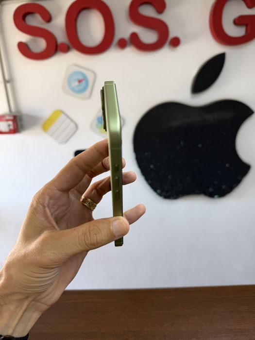 Vand Iphone 17 256Gb Green