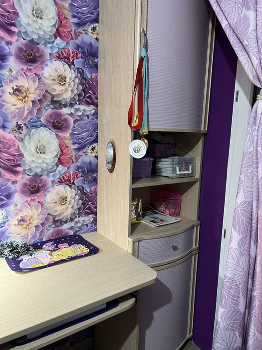 Продам спальный гарнитур