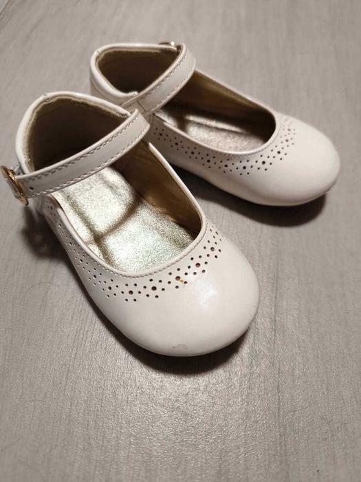 Детски обувки почти нови