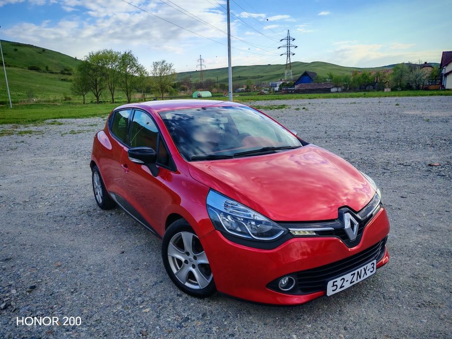 RENAULT Clio 2013