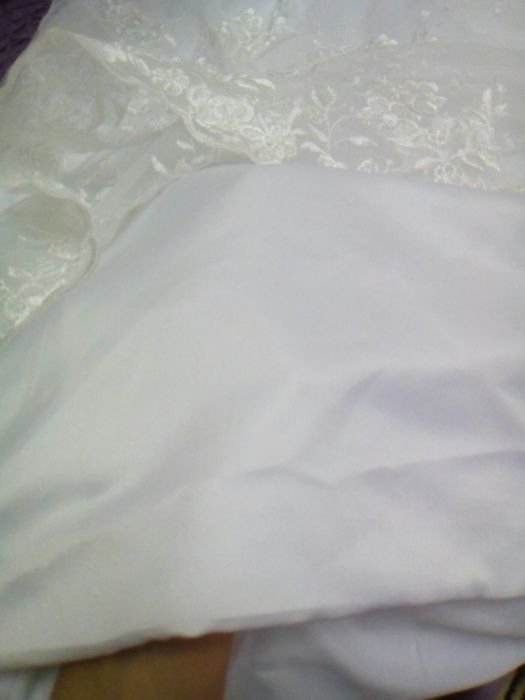 Продаю свадебное платья не дорого!!!